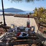 Villa Aliki Willa Alikí