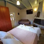 Villa Aliki *