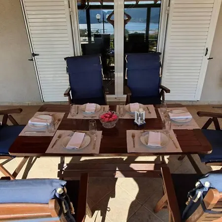 Villa Villa Aliki *